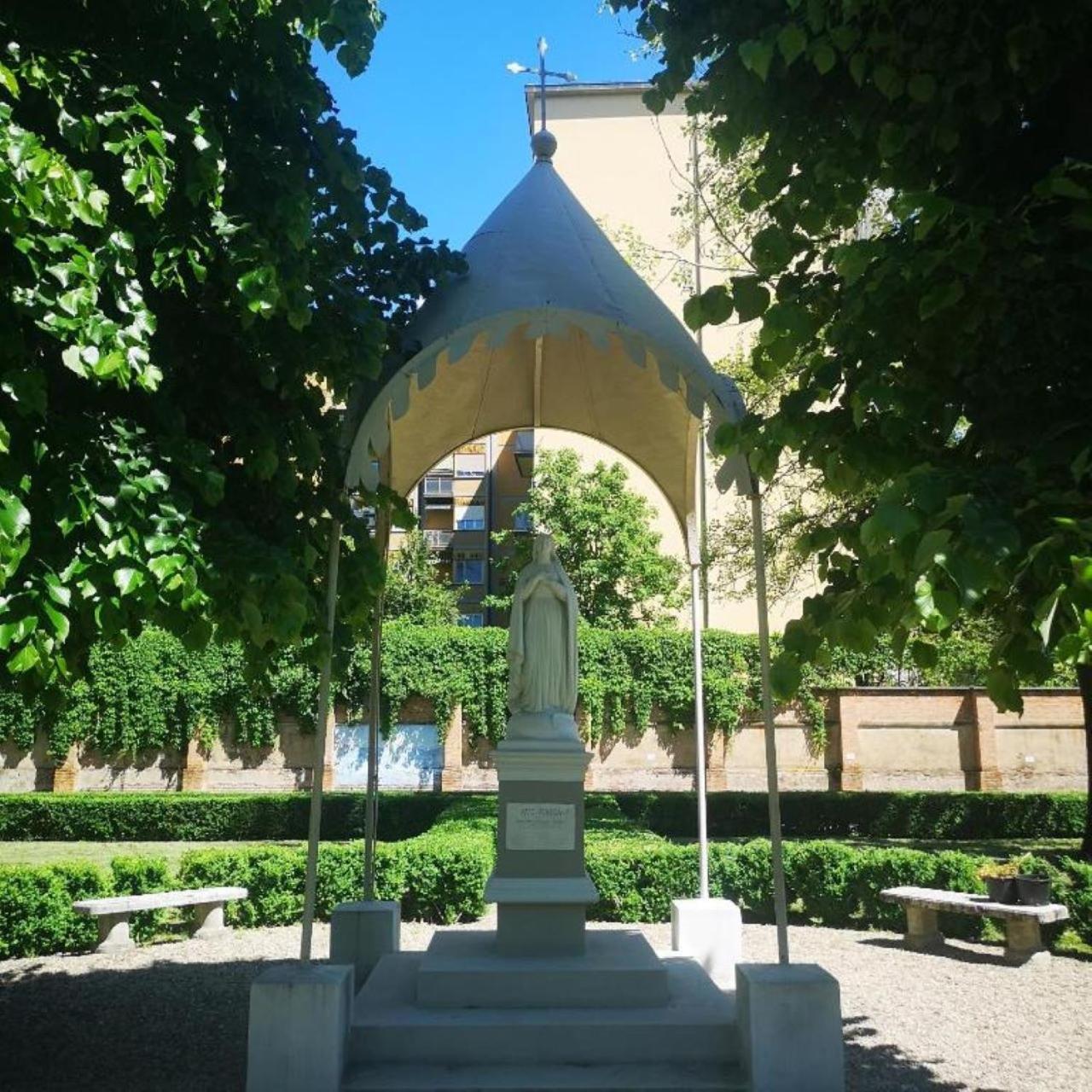 The Convent Apartments ボローニャ エクステリア 写真